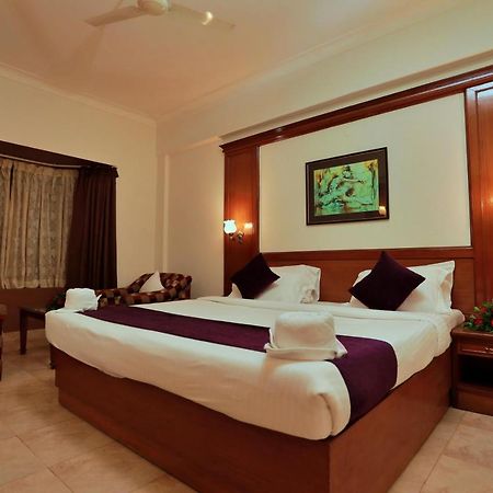 Hotel Edassery Mansion Kochi Ngoại thất bức ảnh