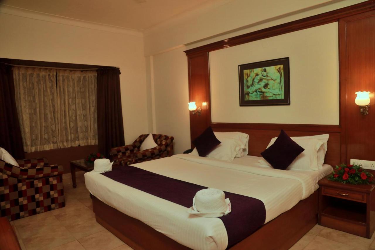 Hotel Edassery Mansion Kochi Ngoại thất bức ảnh