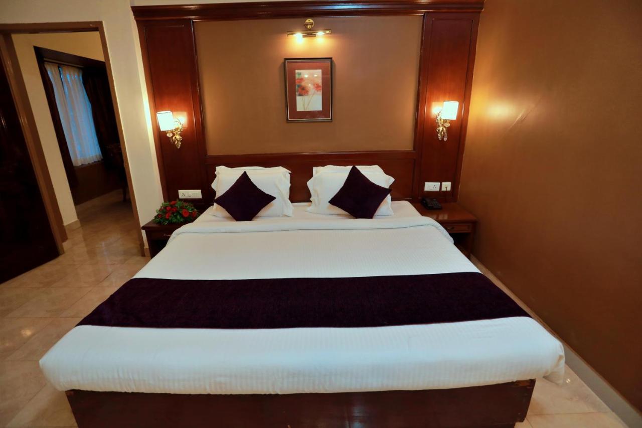 Hotel Edassery Mansion Kochi Ngoại thất bức ảnh
