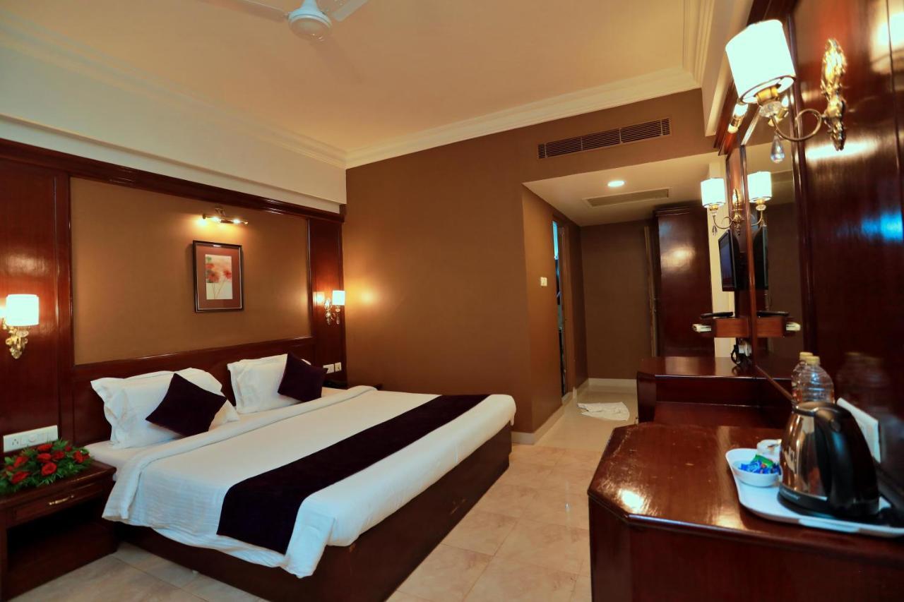 Hotel Edassery Mansion Kochi Ngoại thất bức ảnh