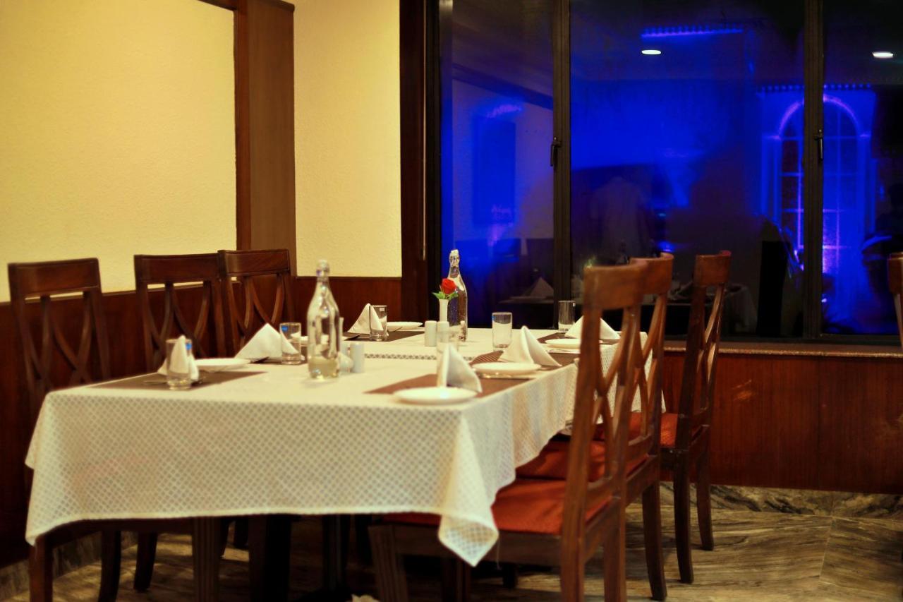 Hotel Edassery Mansion Kochi Ngoại thất bức ảnh