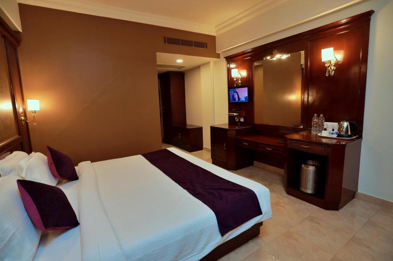 Hotel Edassery Mansion Kochi Ngoại thất bức ảnh
